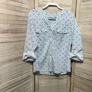 Ladies roll tab blouse